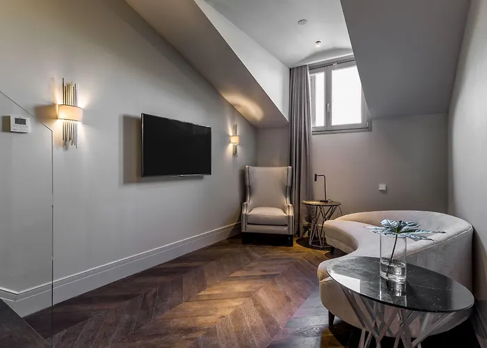 Mate Collection Gorka, 4* San Sebastián